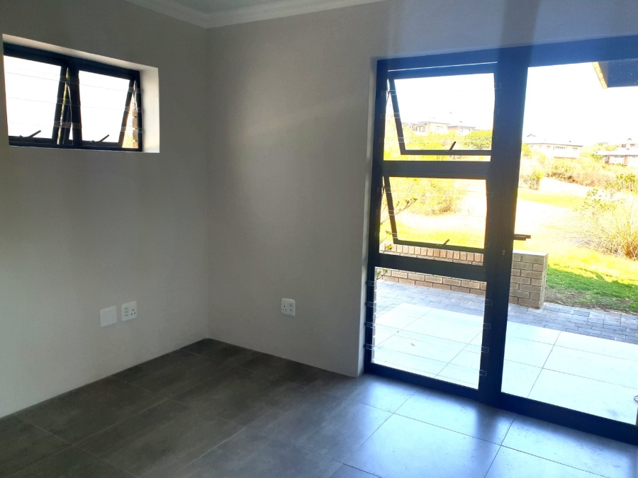 4 Bedroom Property for Sale in Dolphin Creek Golf Estate Western Cape